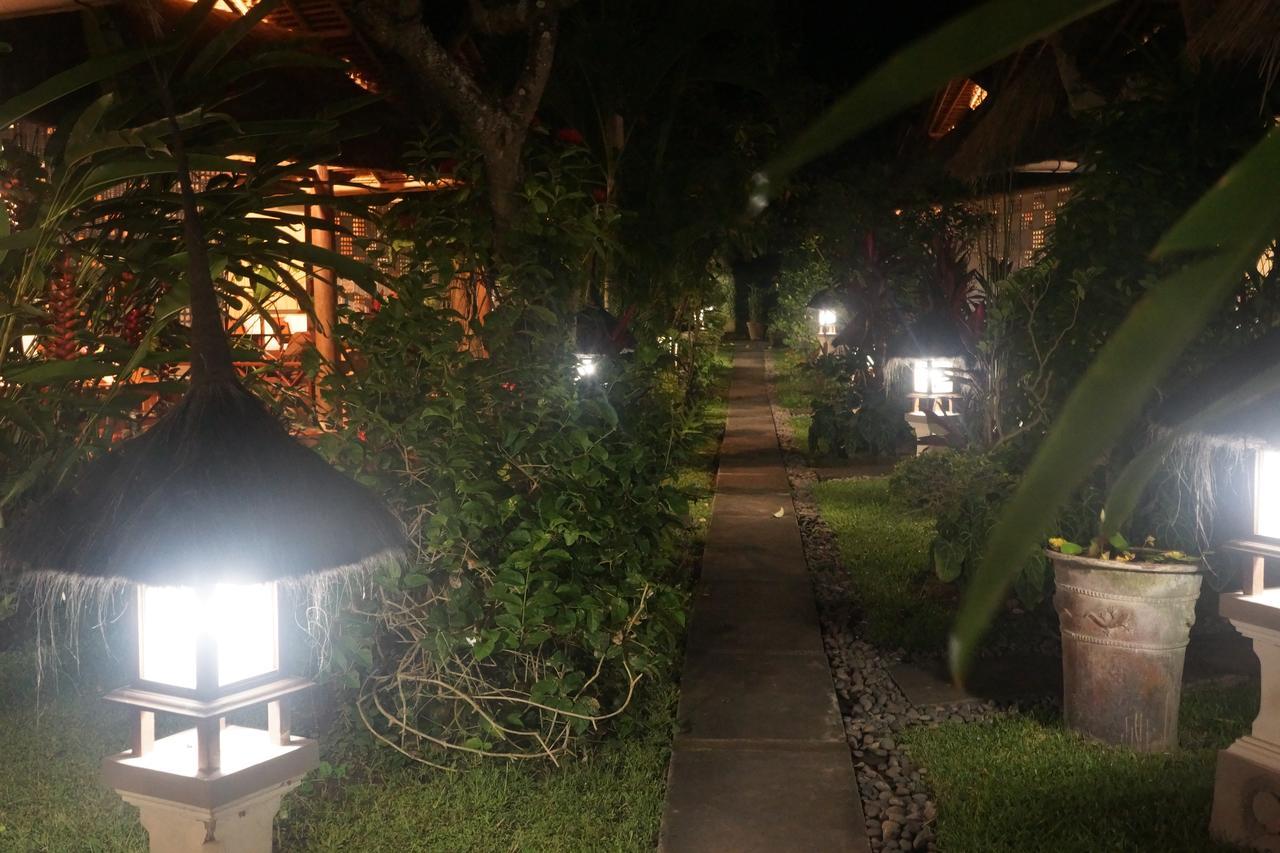 Puri Pandan Restaurant And Bungalow Candidasa Extérieur photo